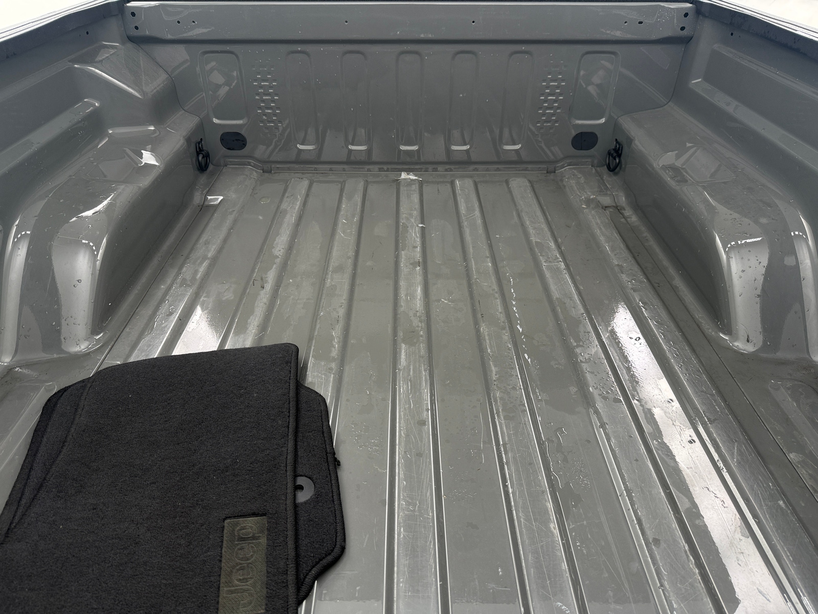 Thumbnail: 2023 Jeep Gladiator - 6