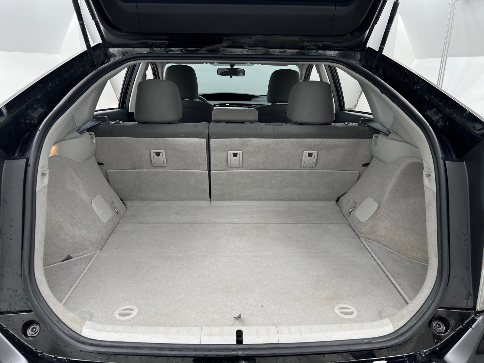 Thumbnail: 2013 Toyota Prius - 7