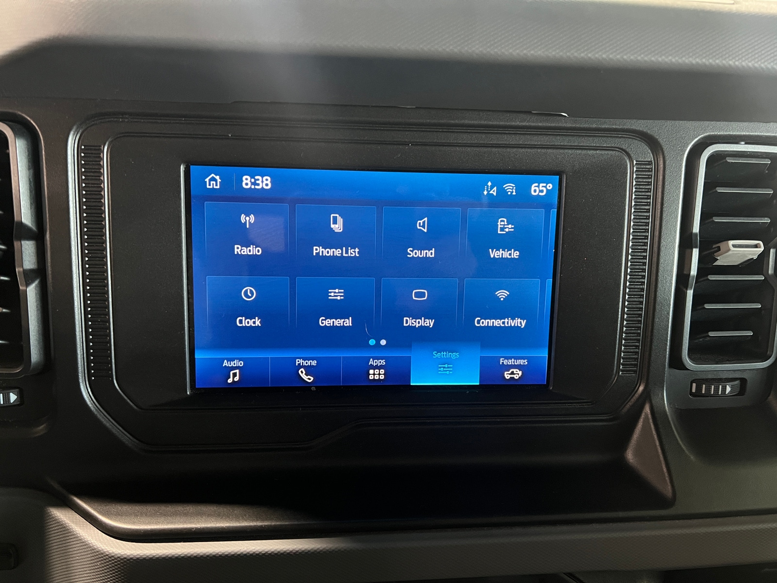 Thumbnail: 2023 Ford Bronco - 4