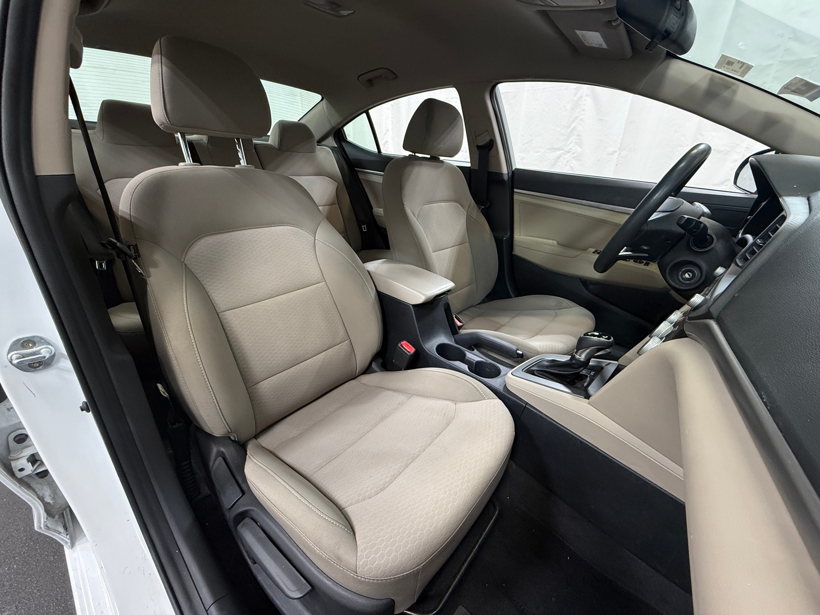 Thumbnail: 2019 Hyundai Elantra - 2