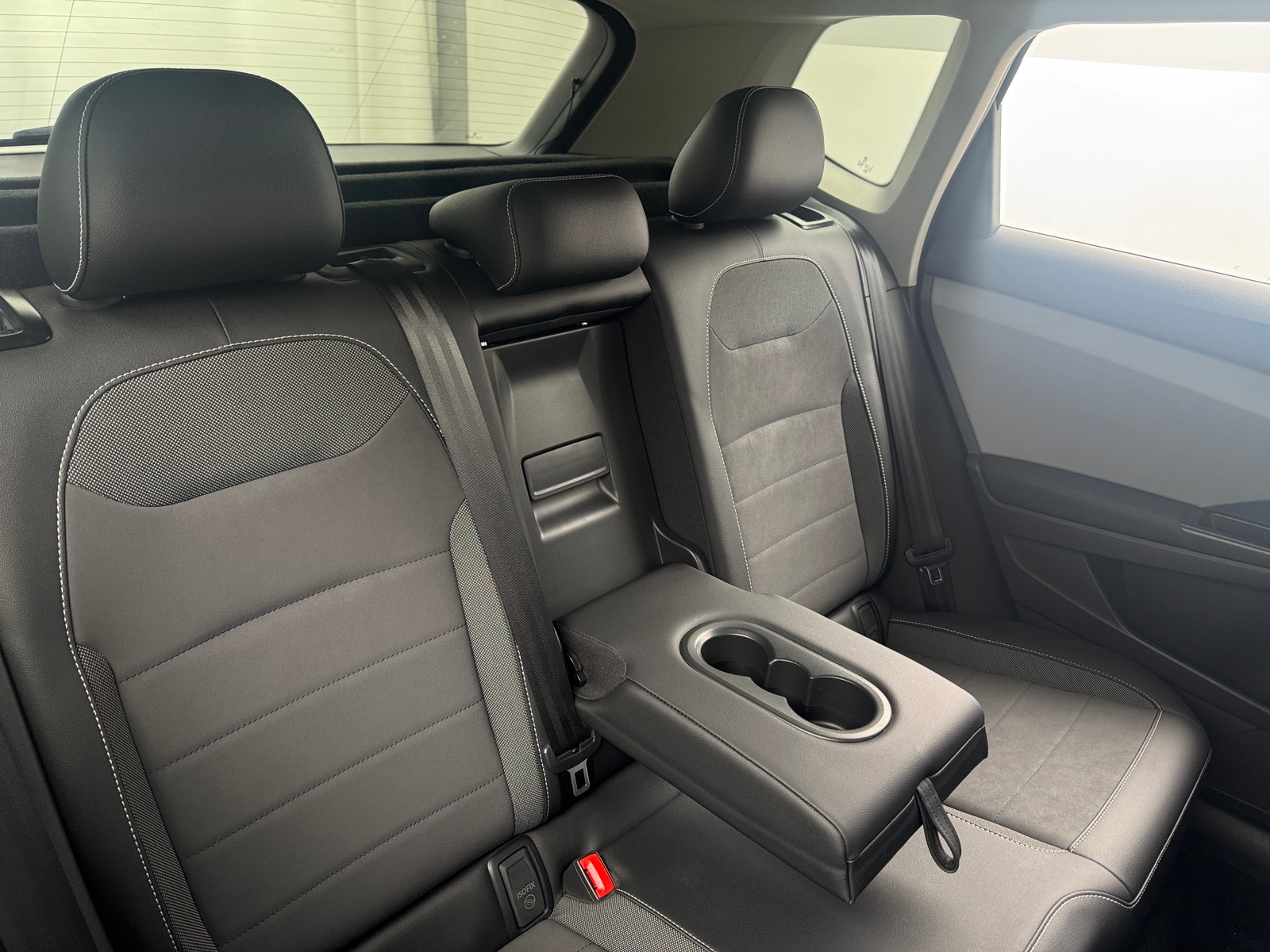 Thumbnail: 2022 Volkswagen Taos - 5