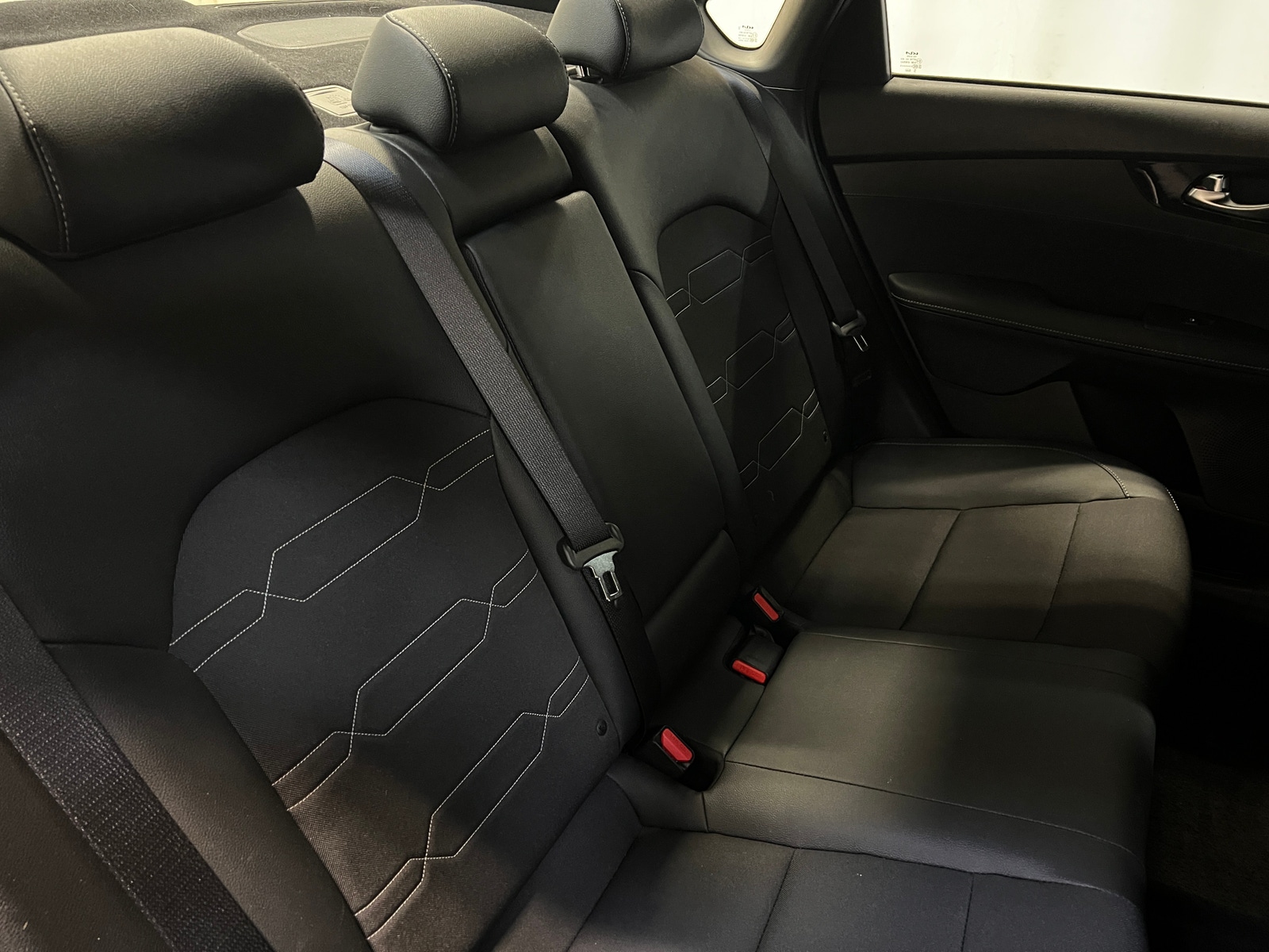 Thumbnail: 2024 Kia Forte - 6