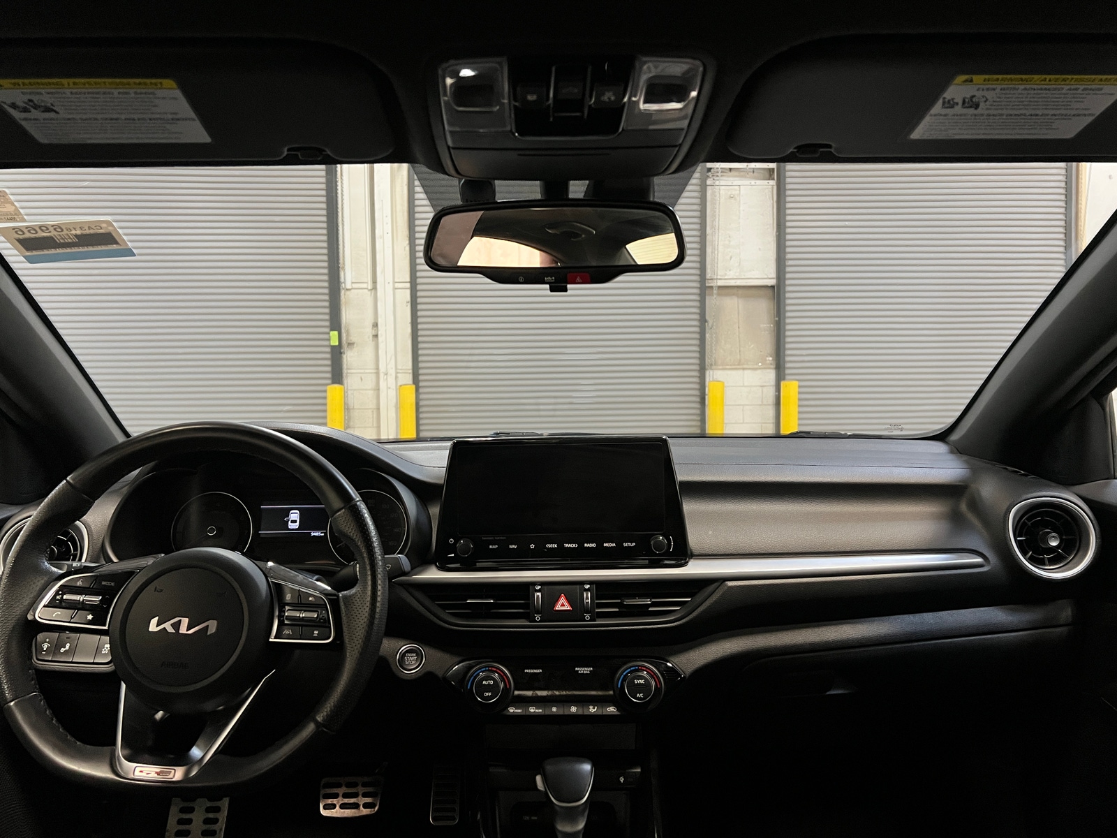 Thumbnail: 2024 Kia Forte - 3