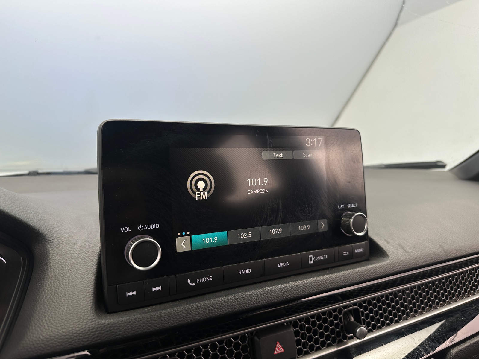 Thumbnail: 2023 Honda Civic - 4