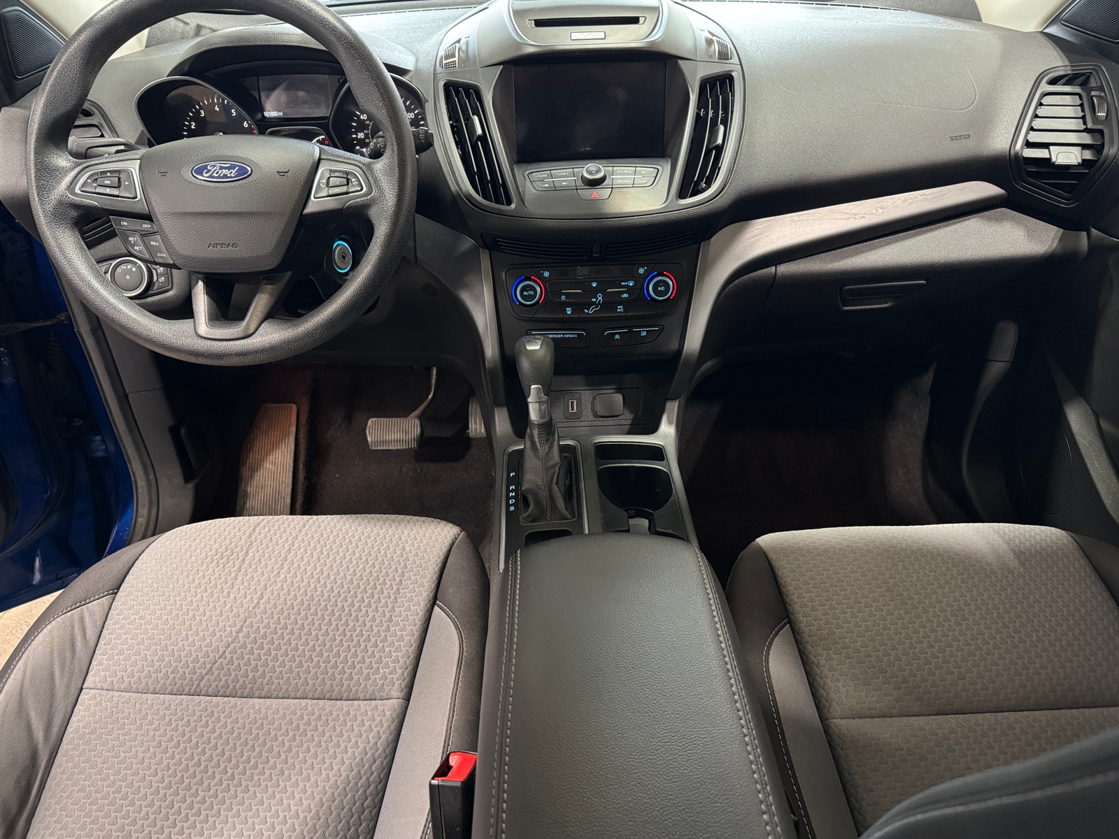 Thumbnail: 2017 Ford Escape - 3