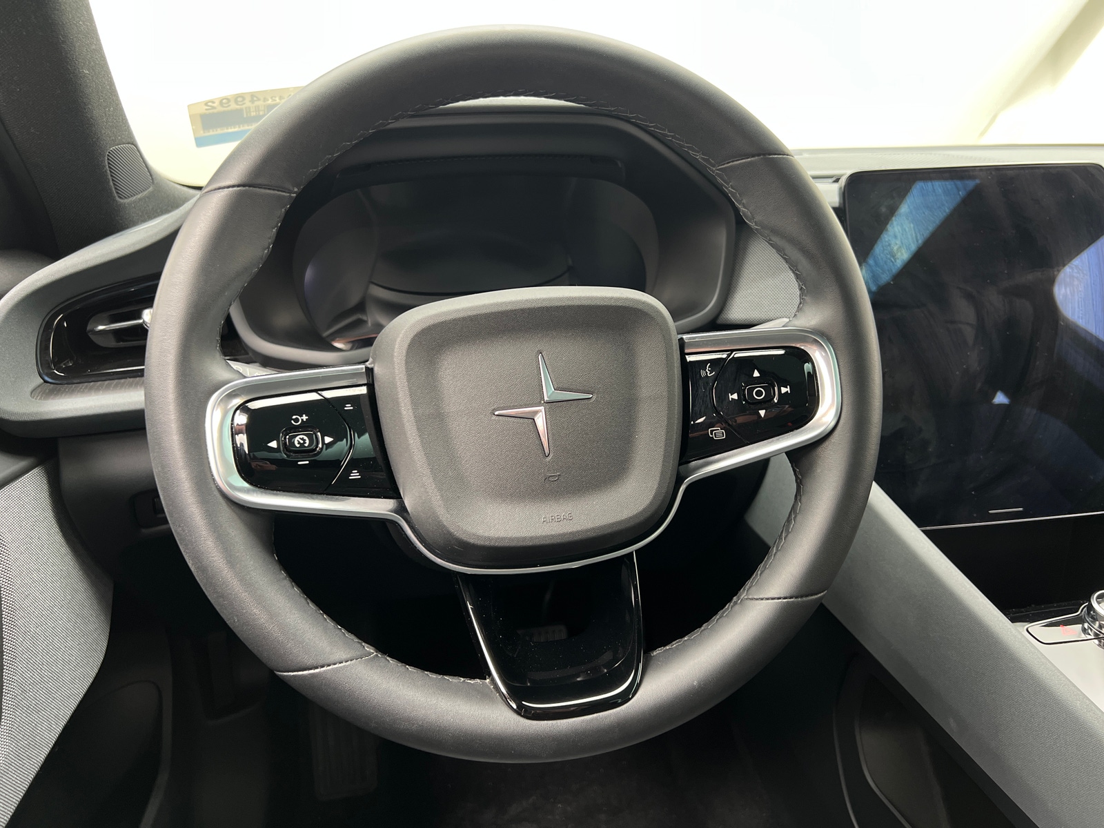 Thumbnail: 2021 Polestar 2 - 5