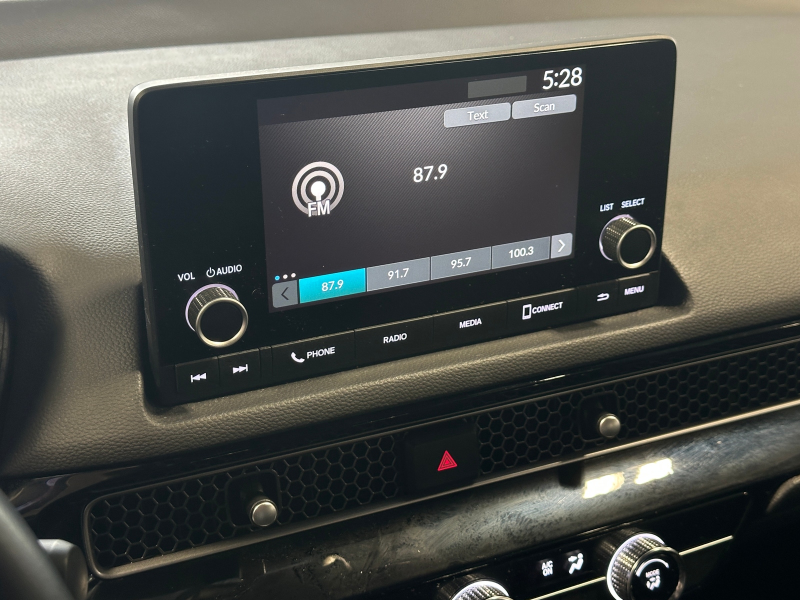 Thumbnail: 2024 Honda Civic - 4