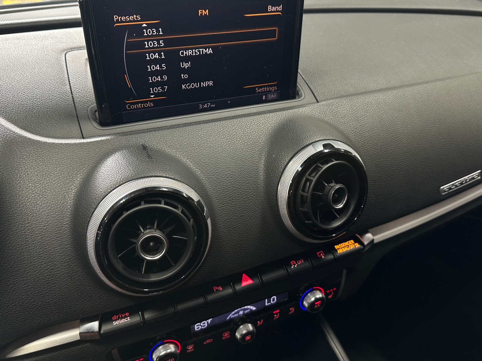 Thumbnail: 2015 Audi S3 - 3