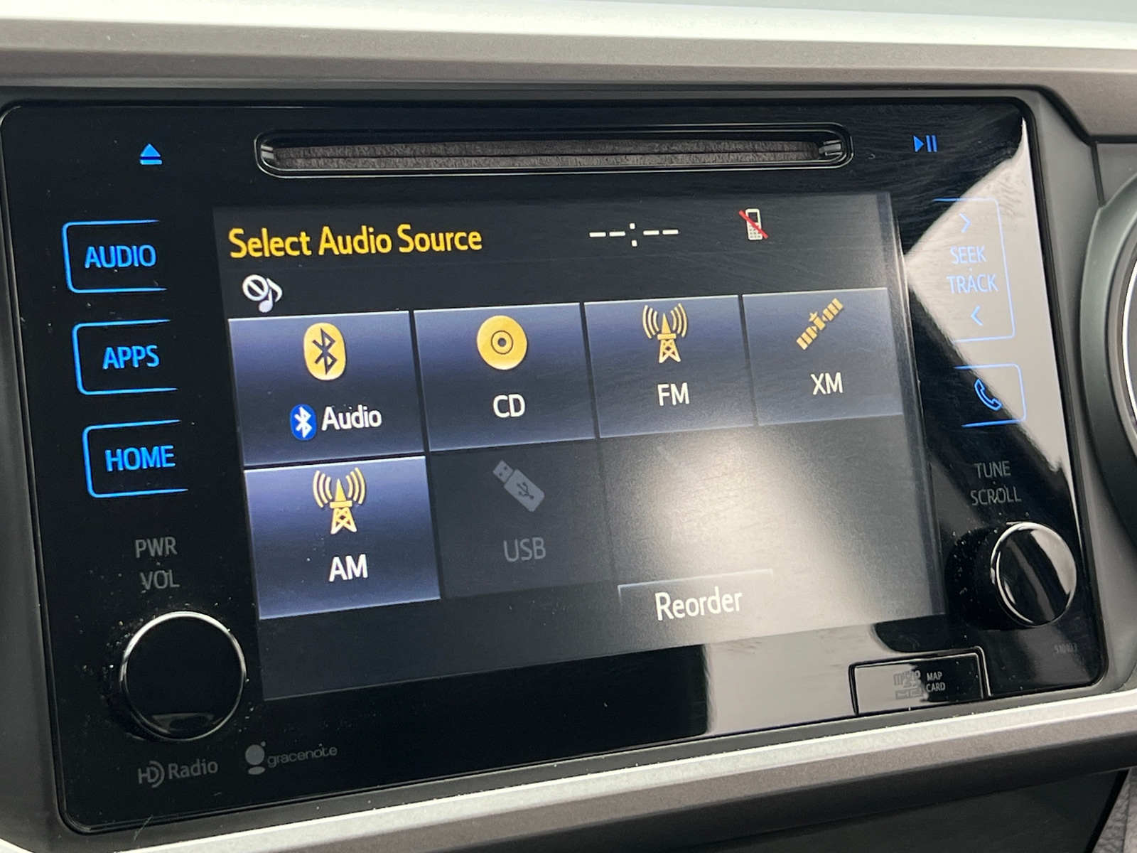 Thumbnail: 2016 Toyota Tacoma - 4