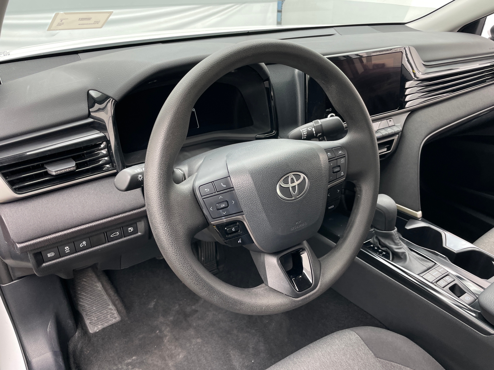 Thumbnail: 2025 Toyota Camry - 5