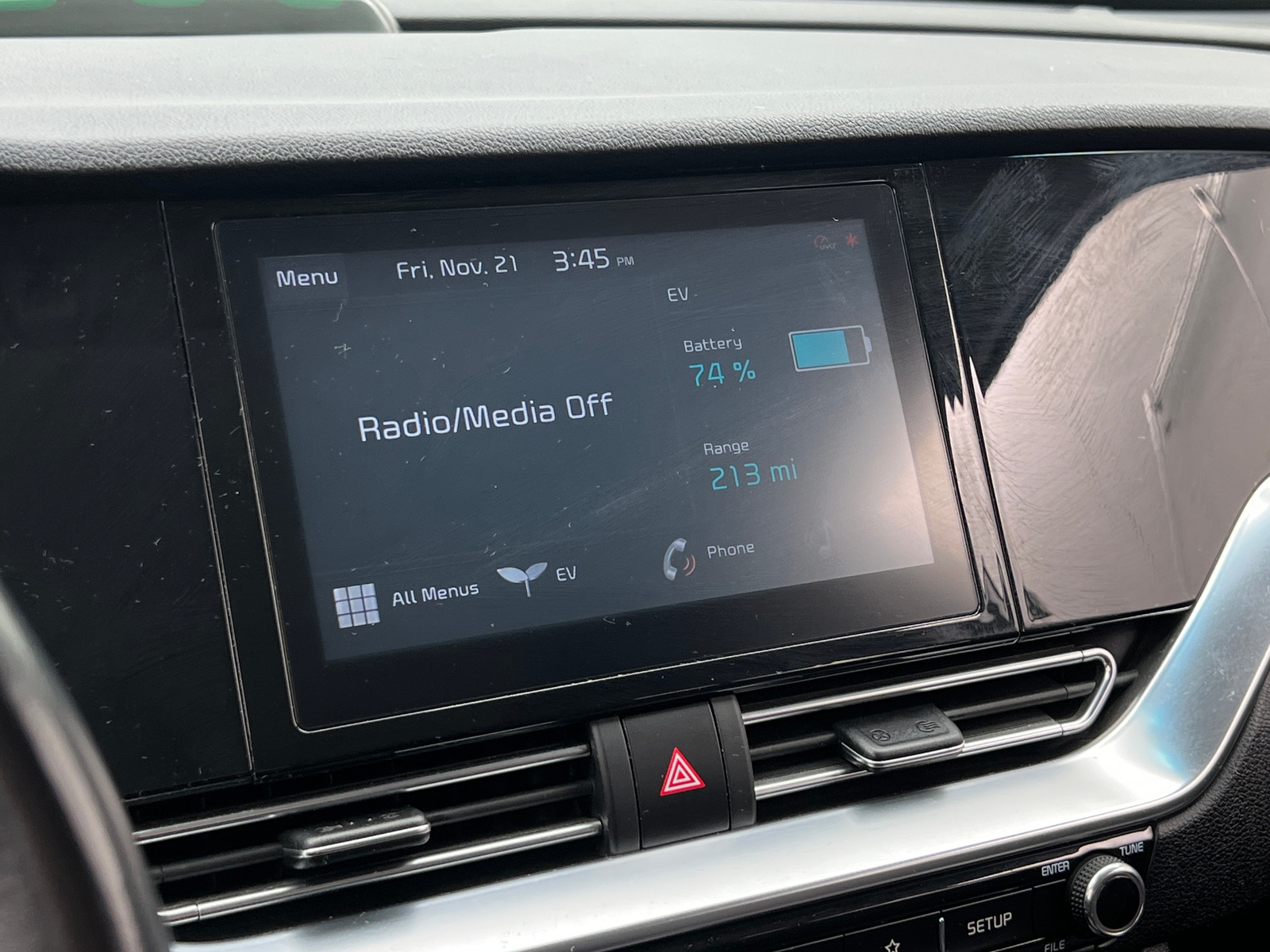 Thumbnail: 2020 Kia Niro - 4