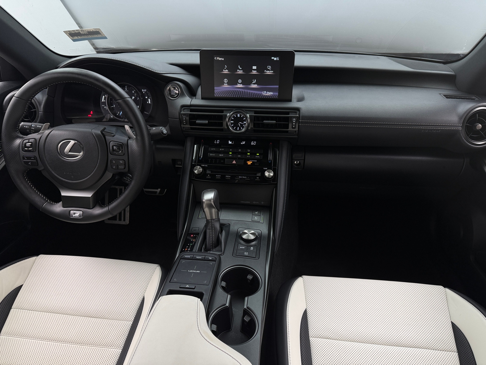 Thumbnail: 2025 Lexus IS - 2