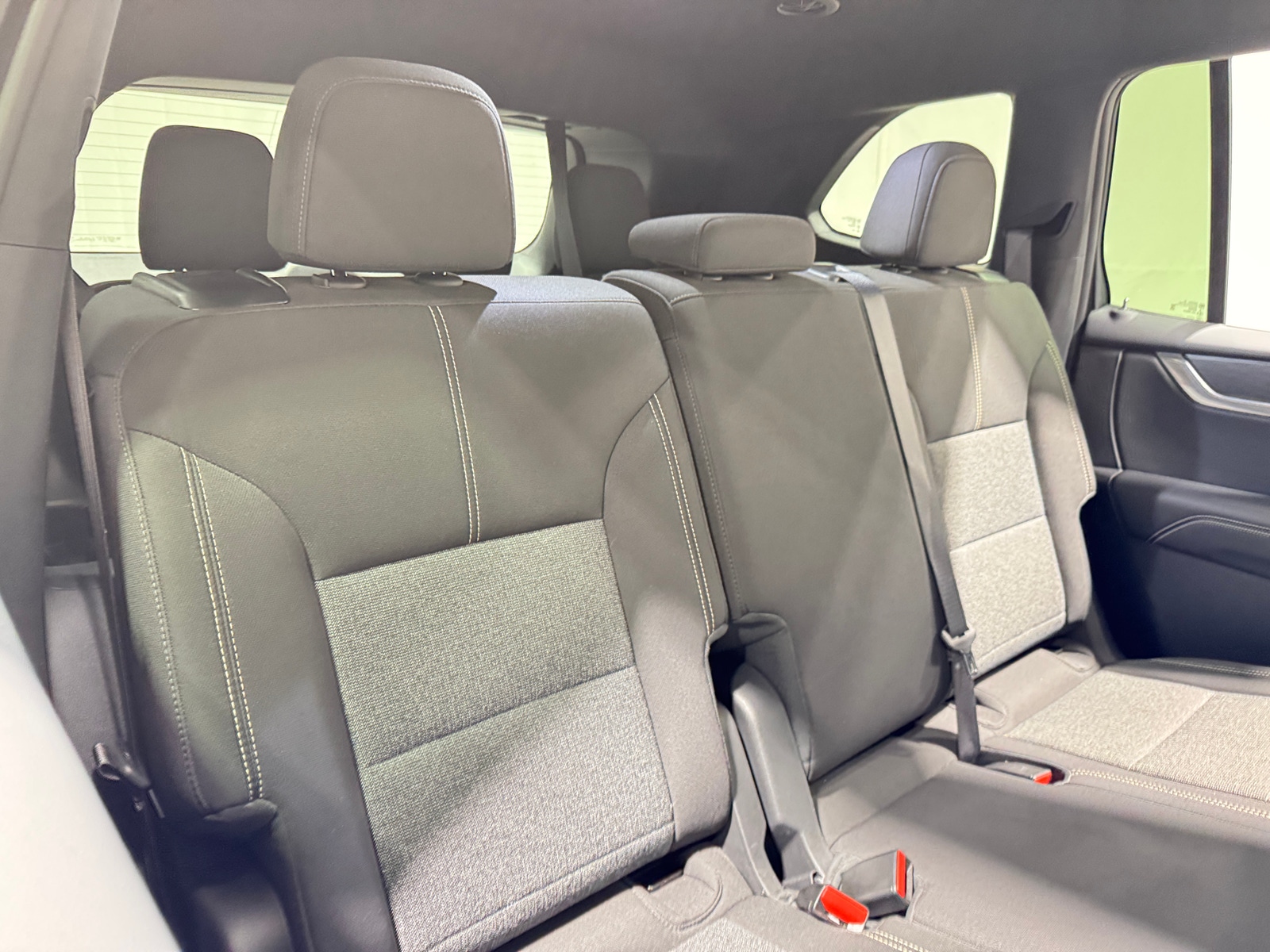 Thumbnail: 2025 GMC Acadia - 6