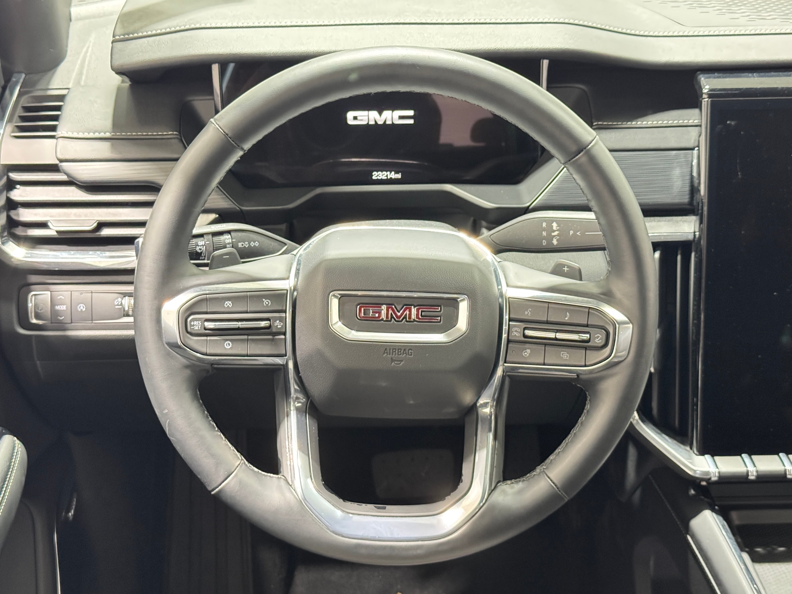 Thumbnail: 2025 GMC Acadia - 5