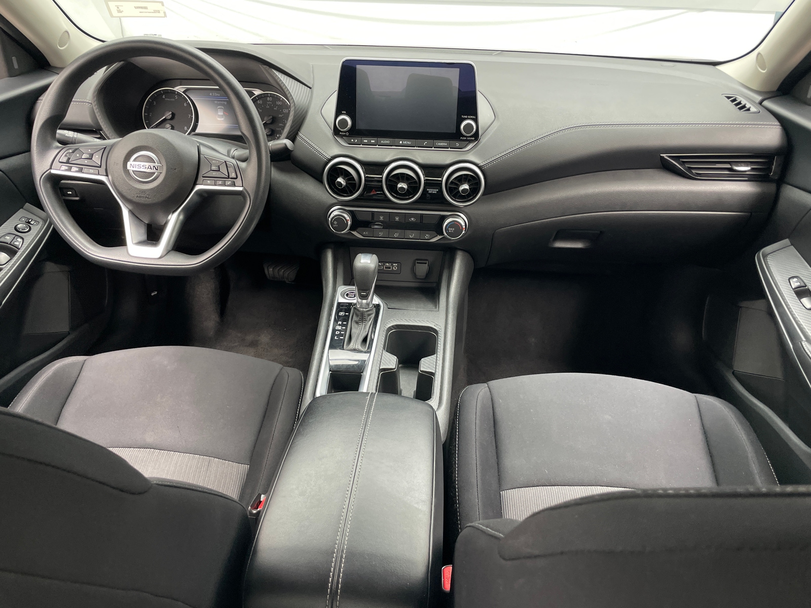 Thumbnail: 2023 Nissan Sentra - 3