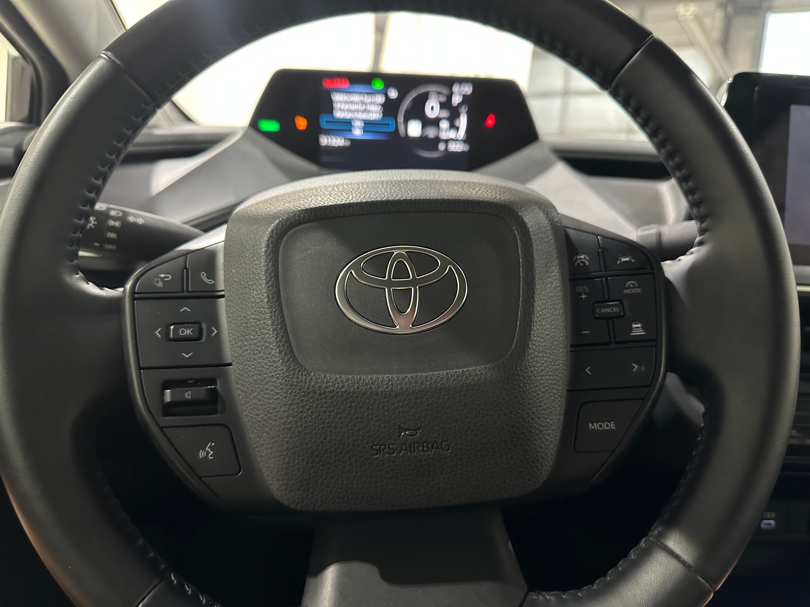 Thumbnail: 2024 Toyota Prius - 5