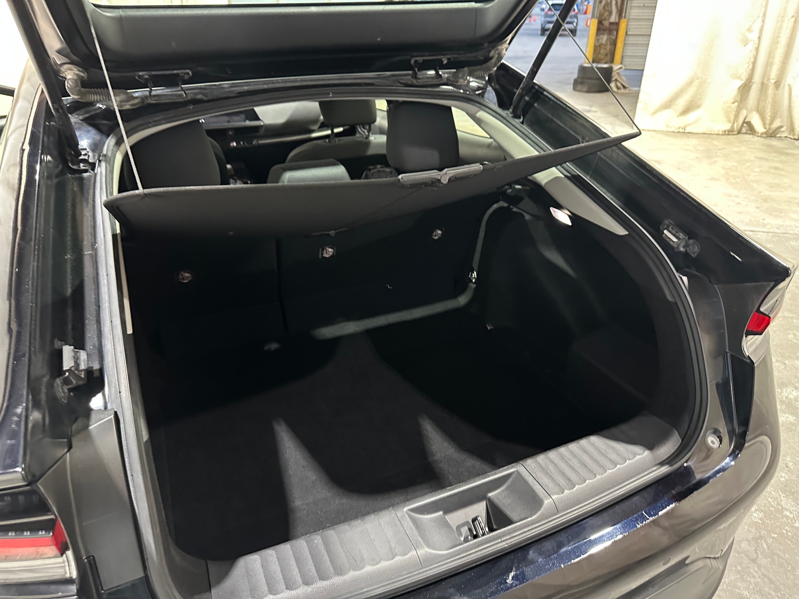 Thumbnail: 2024 Toyota Prius - 7