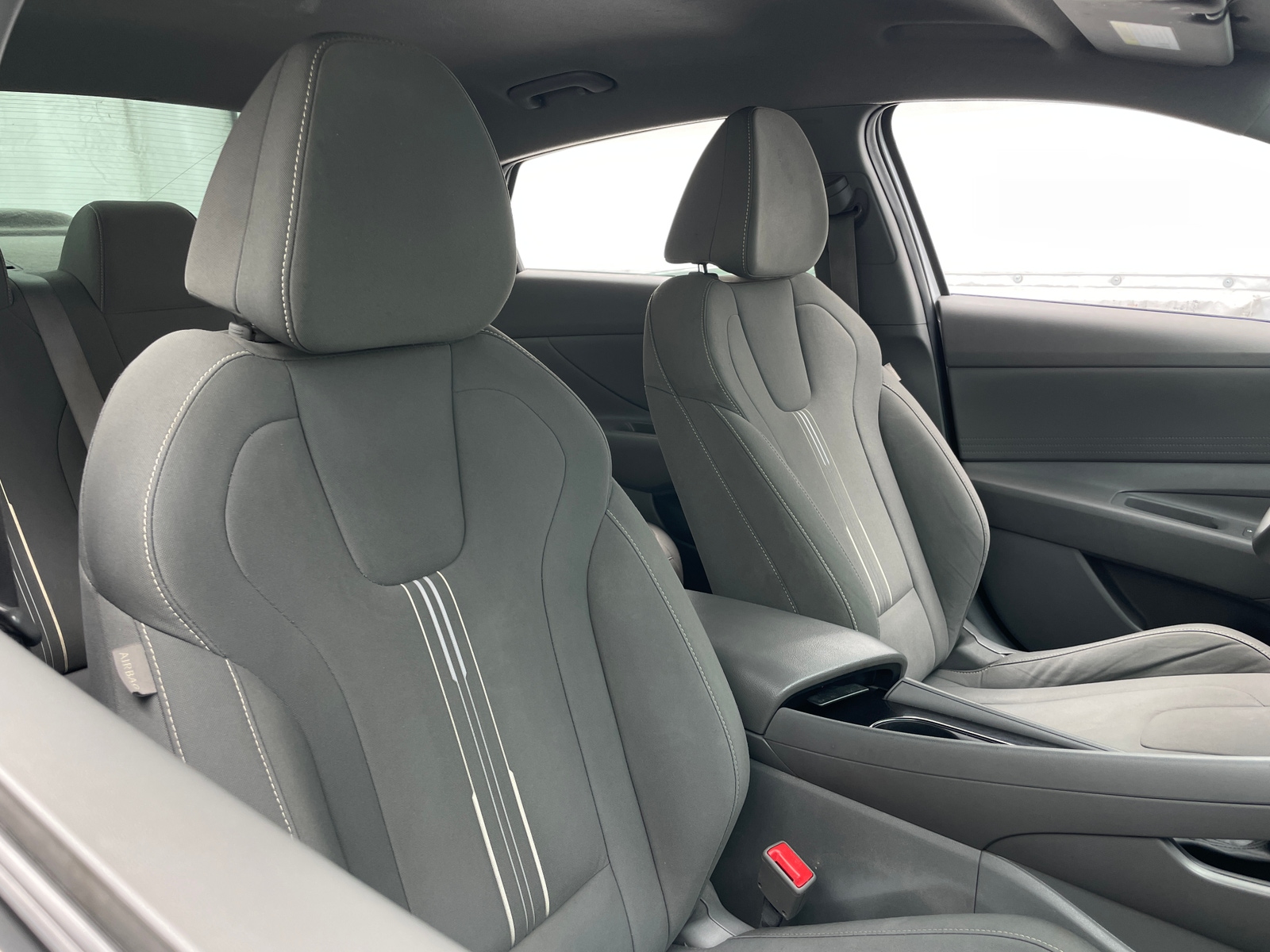 Thumbnail: 2023 Hyundai Elantra - 2