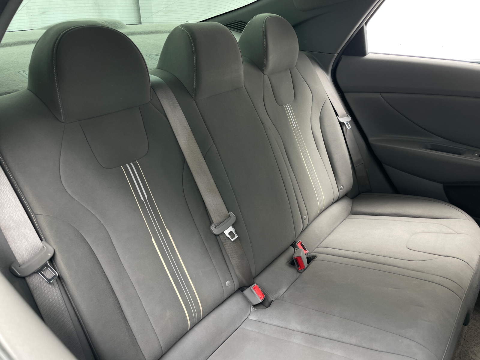 Thumbnail: 2023 Hyundai Elantra - 6