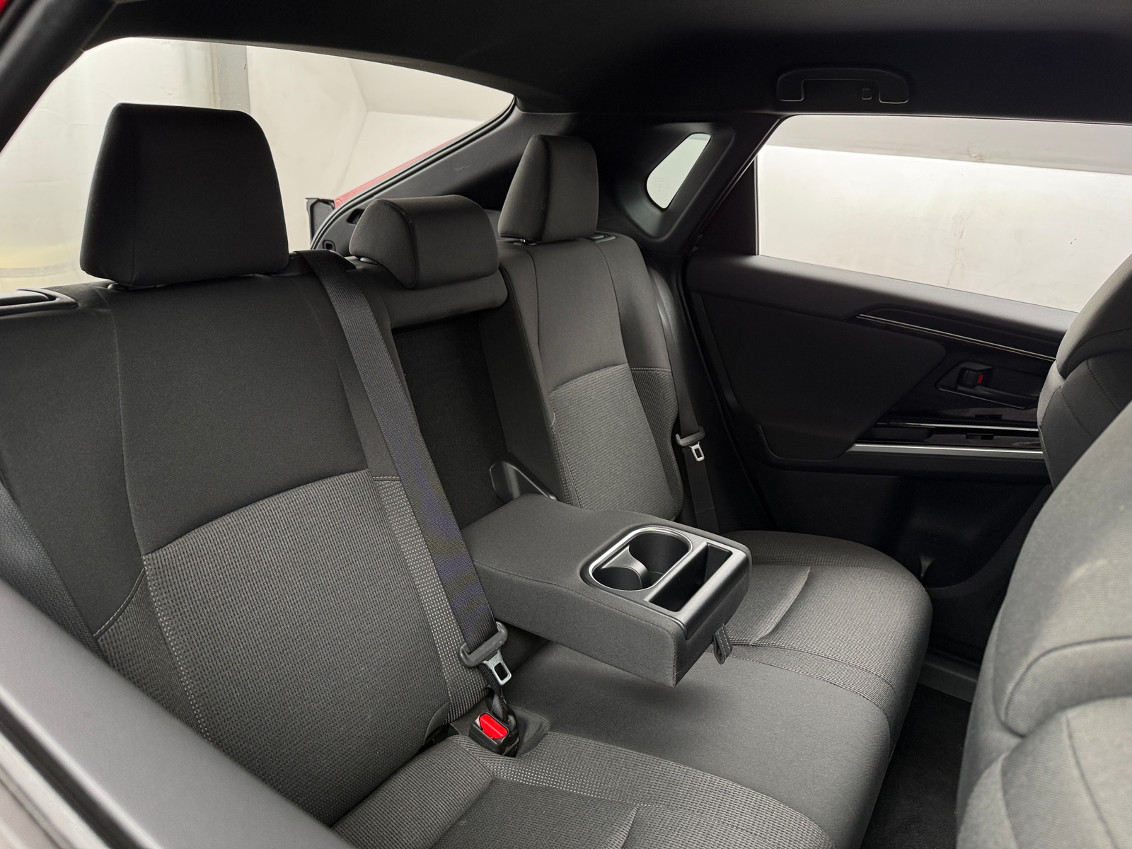 Thumbnail: 2024 Subaru Solterra - 6