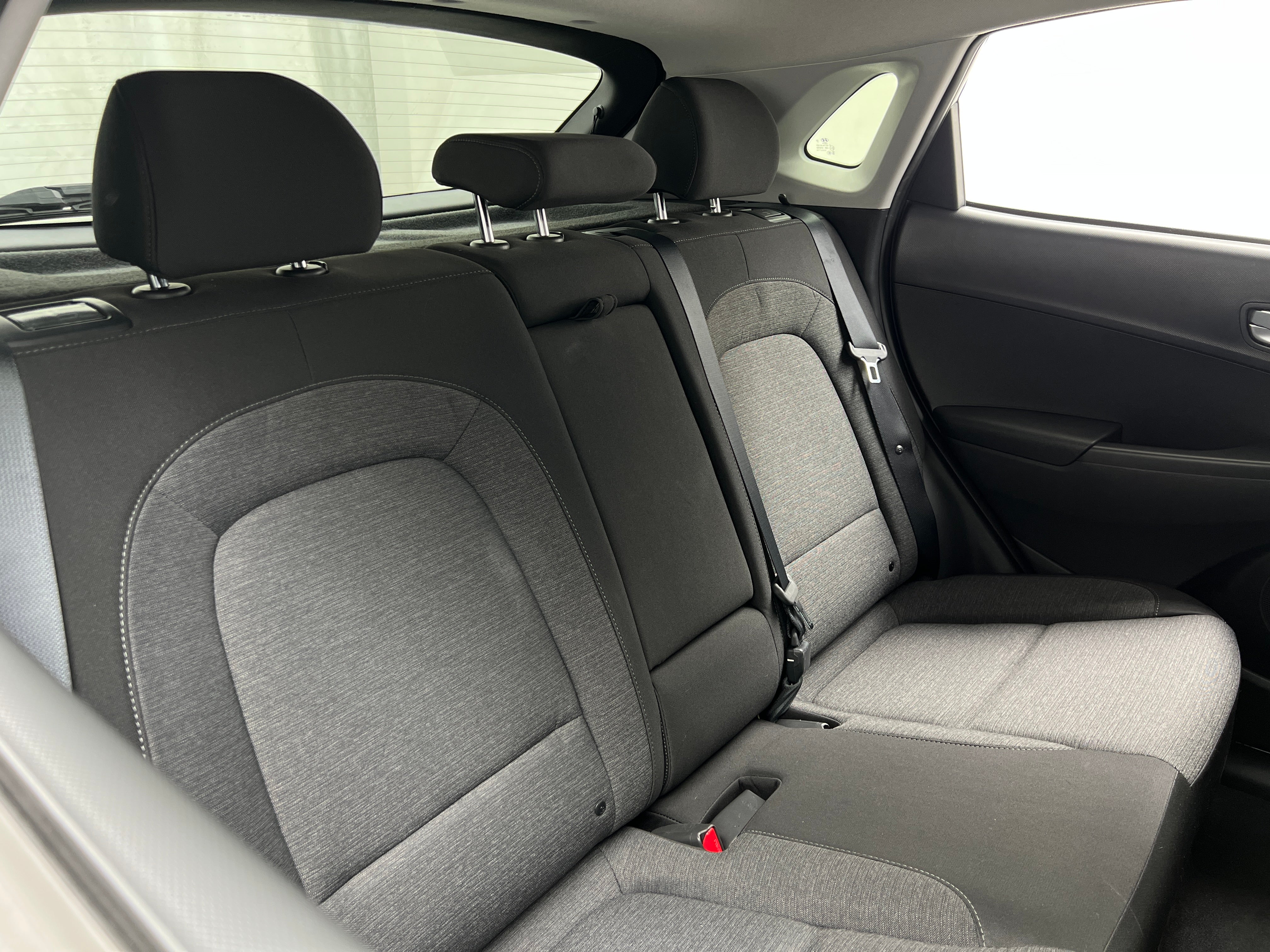 Used 2023 Hyundai Kona EV SE with VIN KM8K23AG8PU173067 for sale in Oak Creek, WI