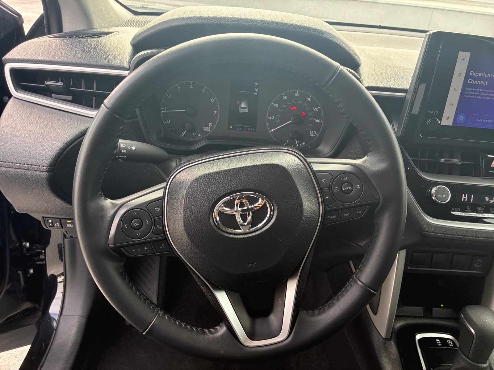 Thumbnail: 2025 Toyota Corolla Cross - 5