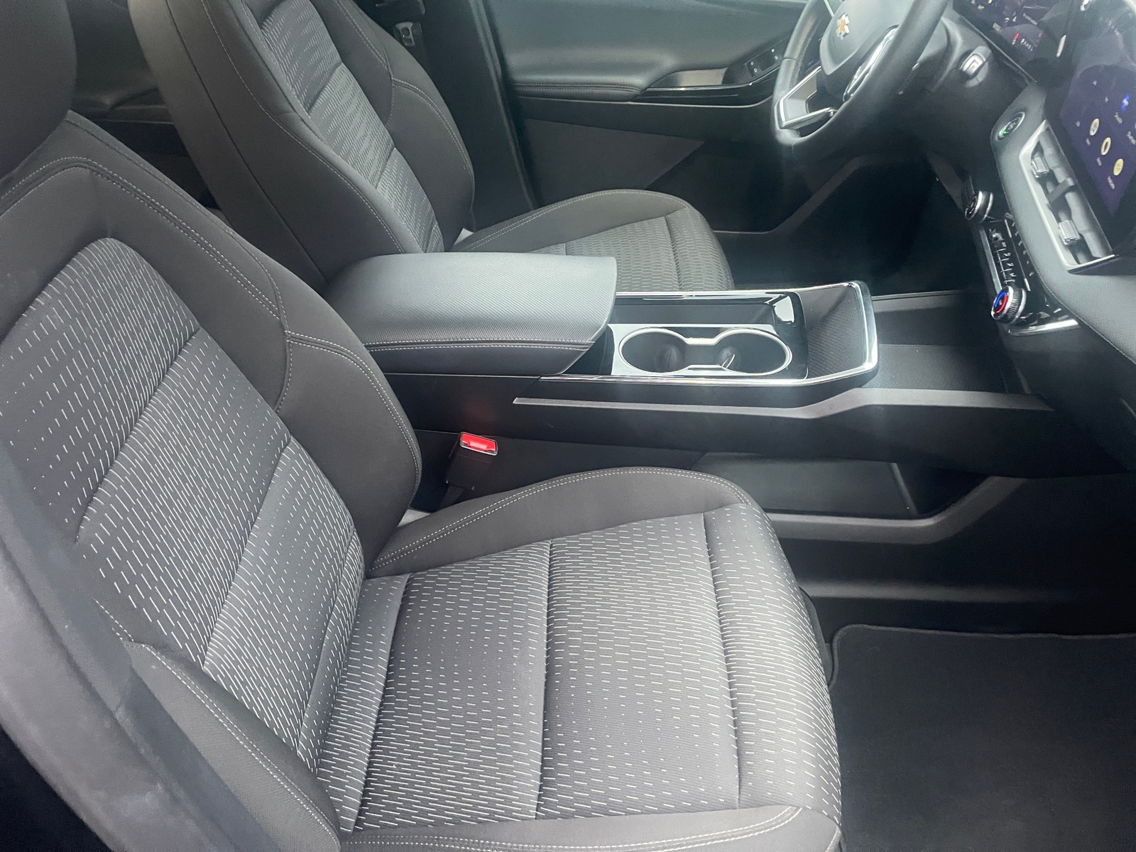 Thumbnail: 2025 Chevrolet Equinox - 2