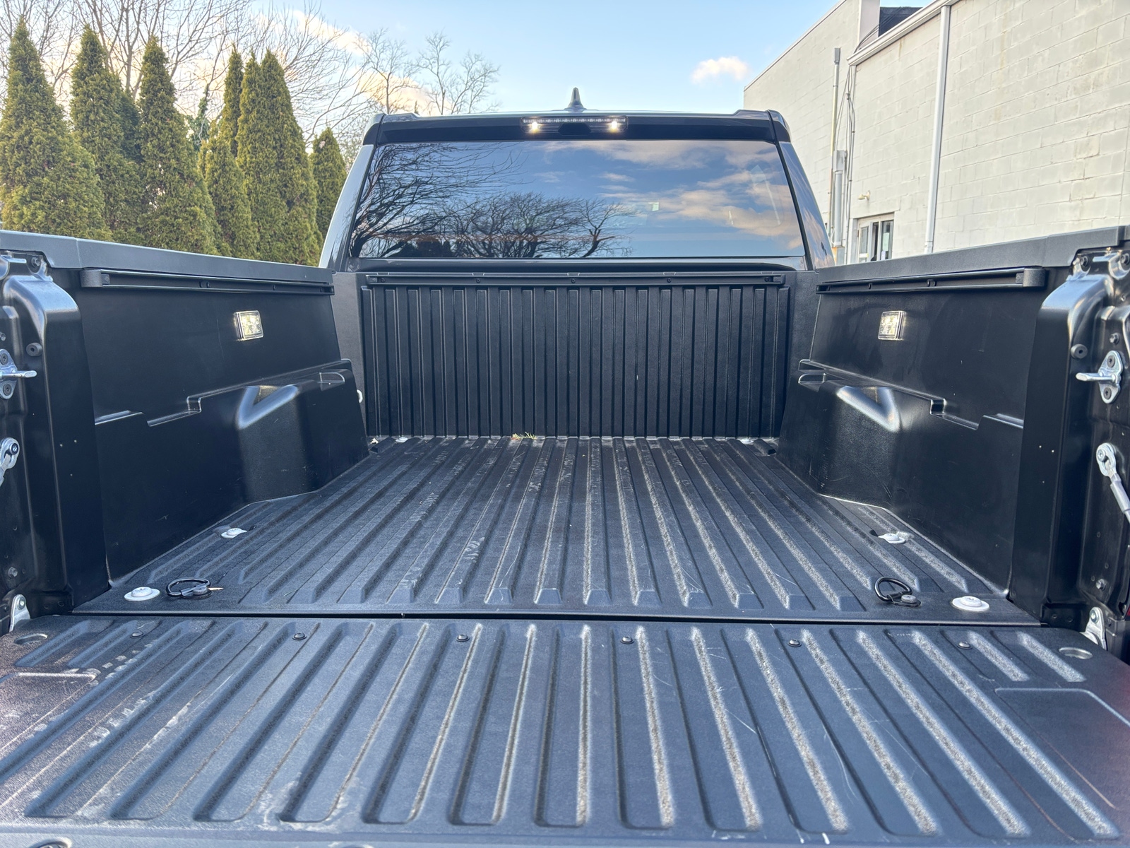 Thumbnail: 2025 Toyota Tacoma - 6