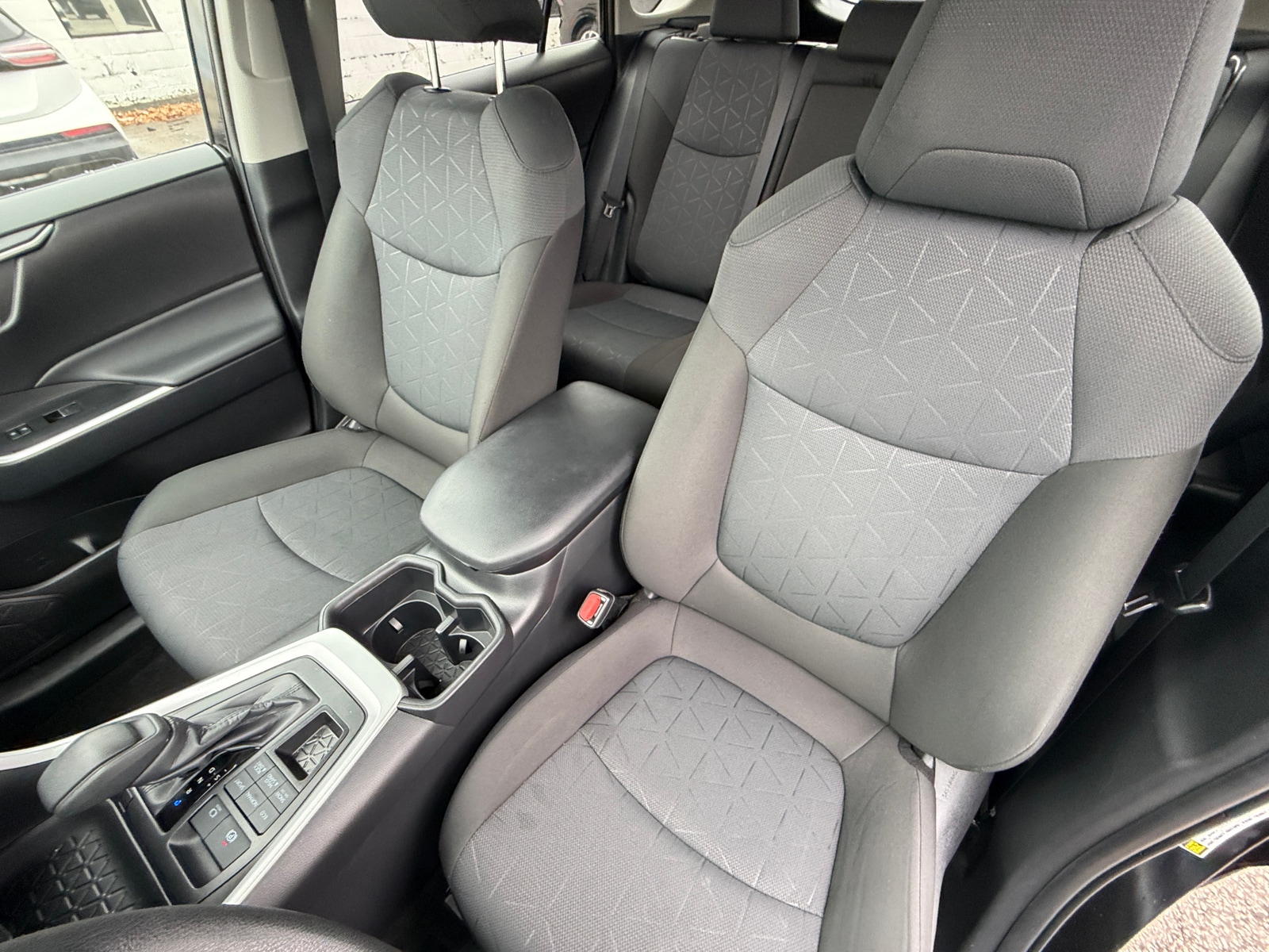 Thumbnail: 2025 Toyota RAV4 - 2