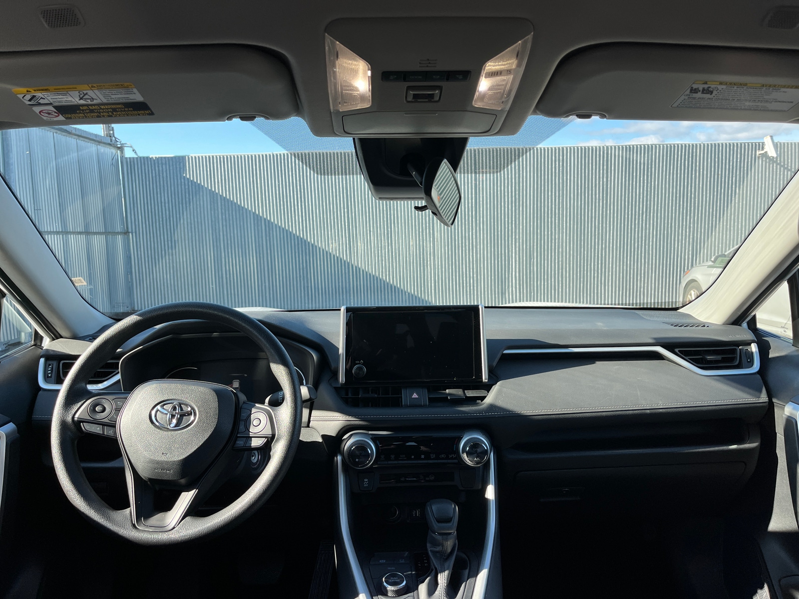 Thumbnail: 2025 Toyota RAV4 - 3