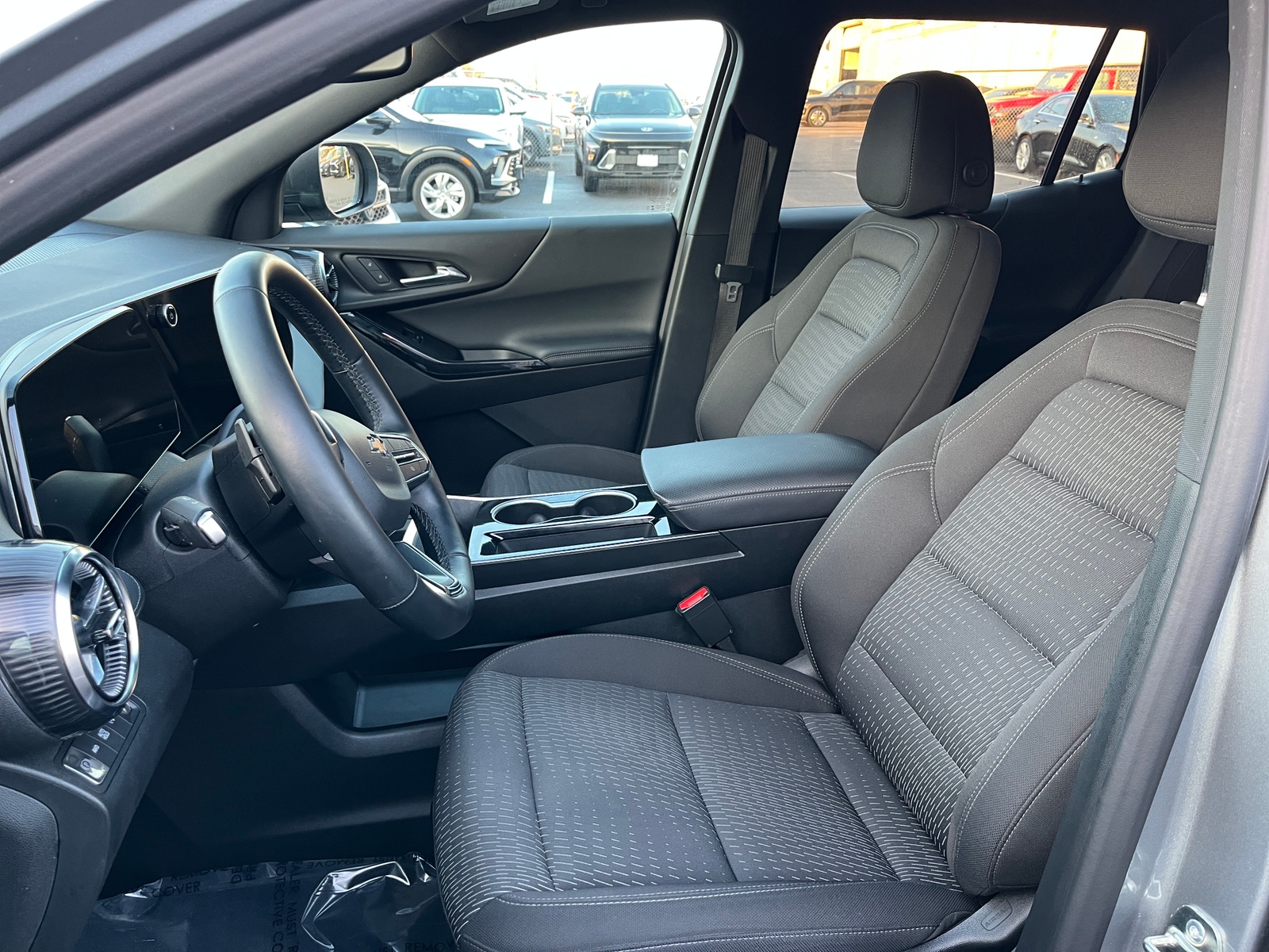 Thumbnail: 2025 Chevrolet Equinox - 2