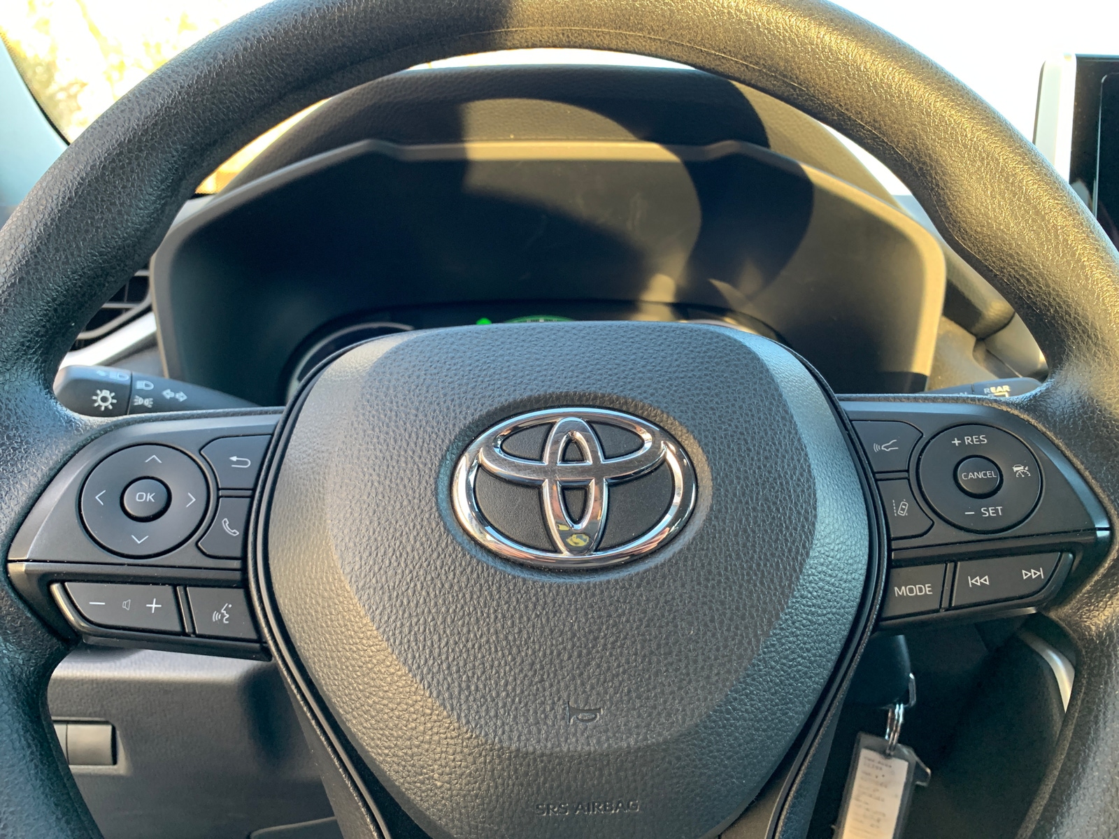 Thumbnail: 2025 Toyota RAV4 - 5