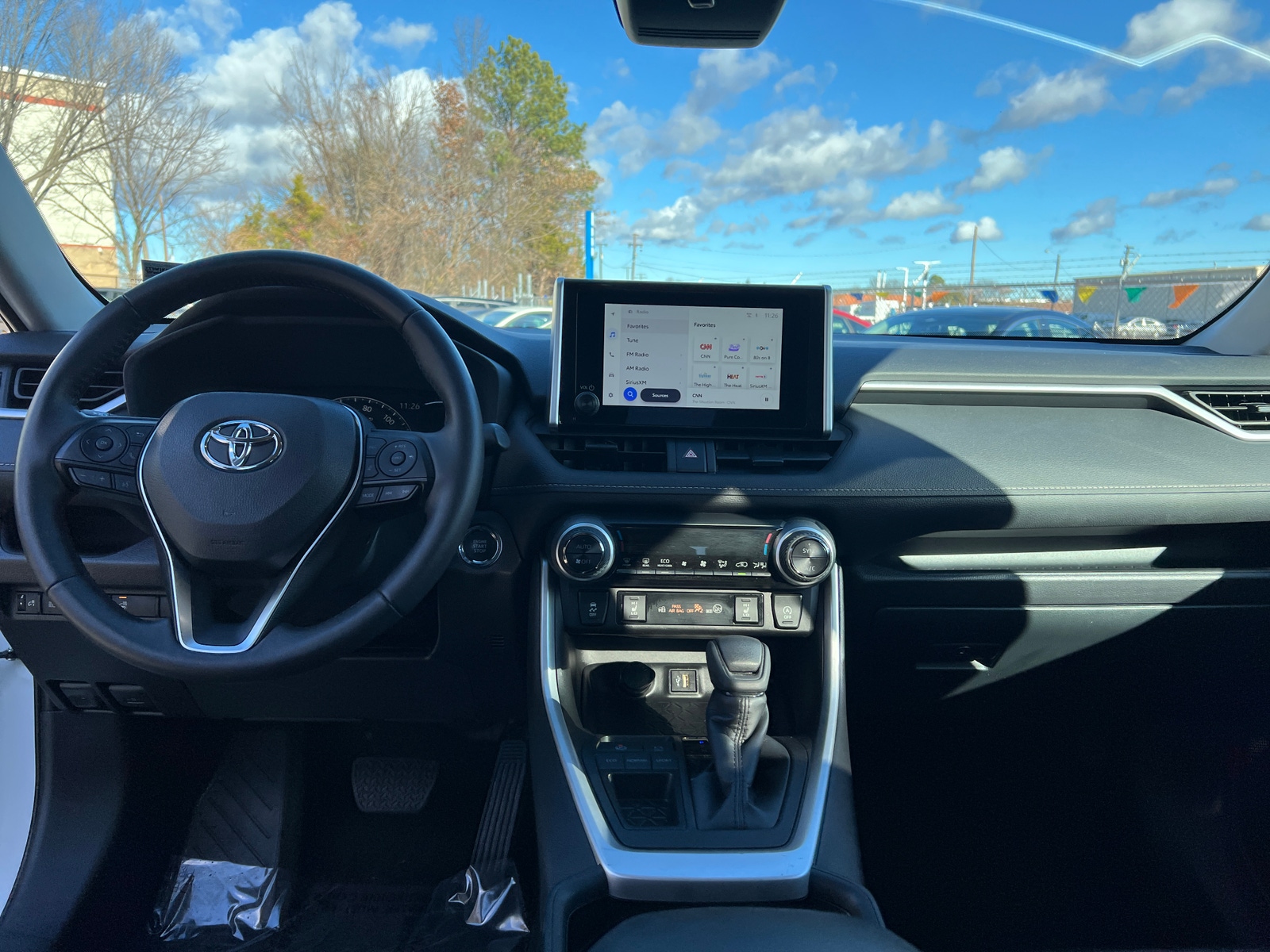 Thumbnail: 2025 Toyota RAV4 - 3