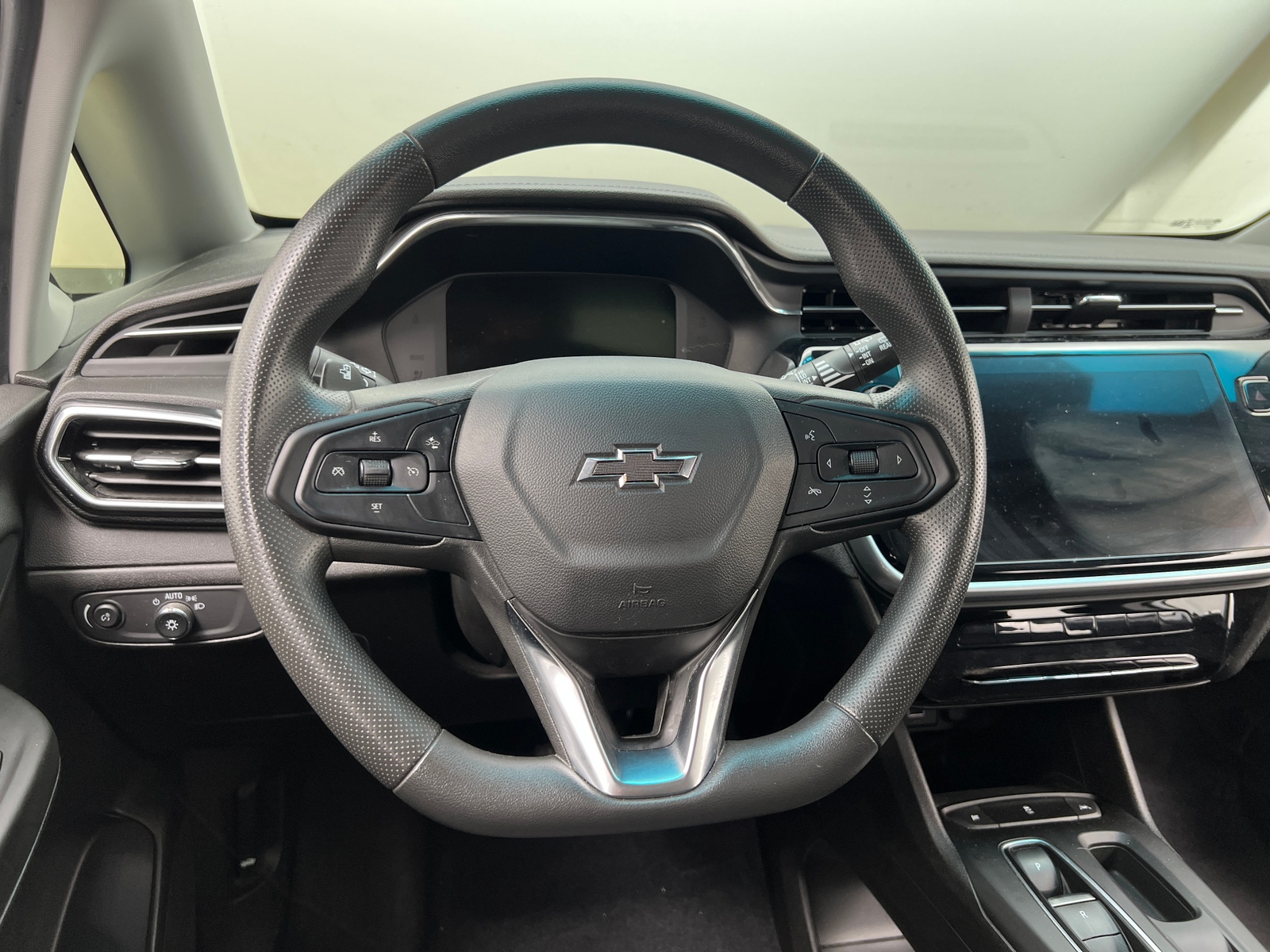 Thumbnail: 2023 Chevrolet Bolt EV - 5