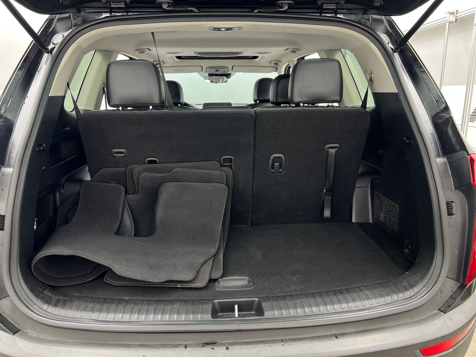 Thumbnail: 2020 Kia Telluride - 6