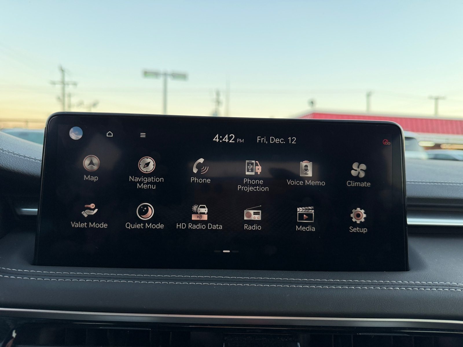 Thumbnail: 2025 Genesis G70 - 4