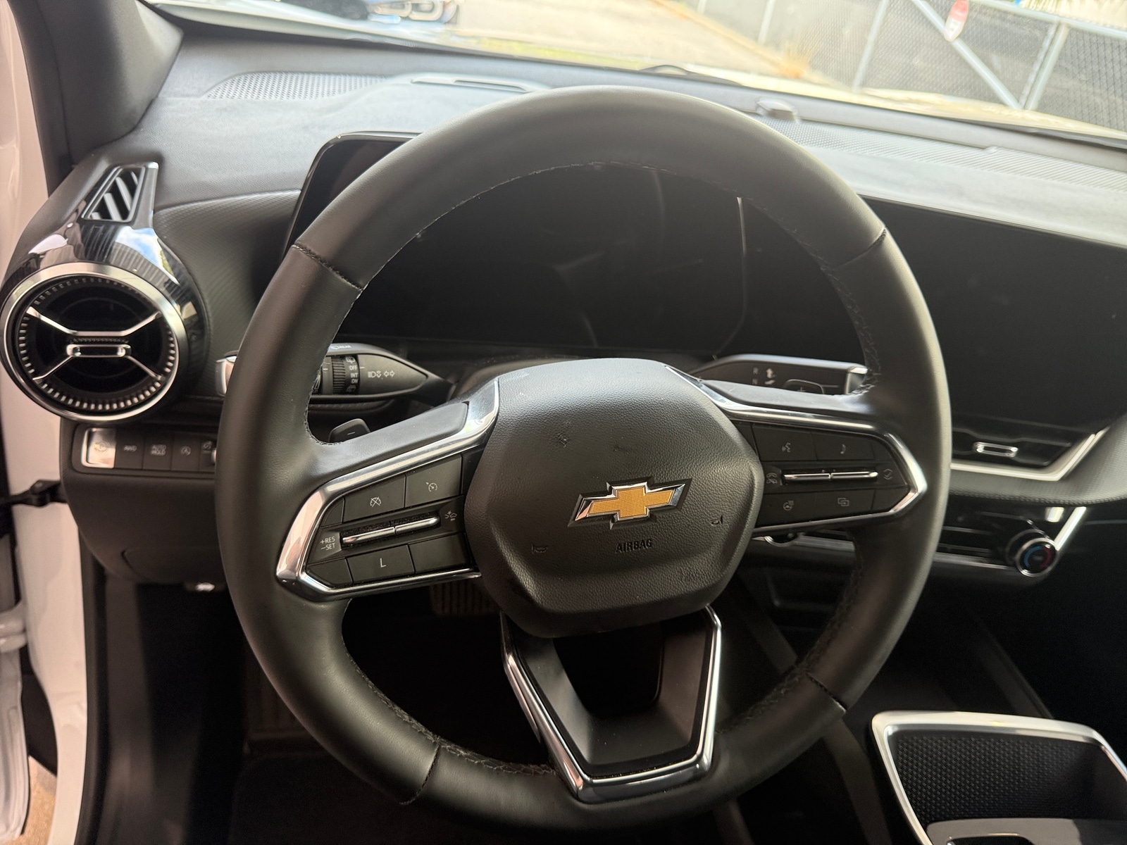 Thumbnail: 2025 Chevrolet Equinox - 5