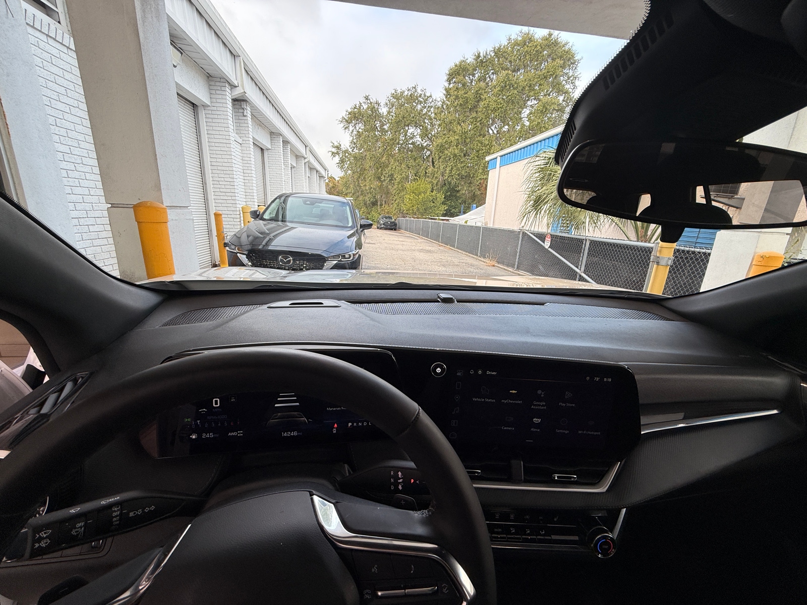 Thumbnail: 2025 Chevrolet Equinox - 3