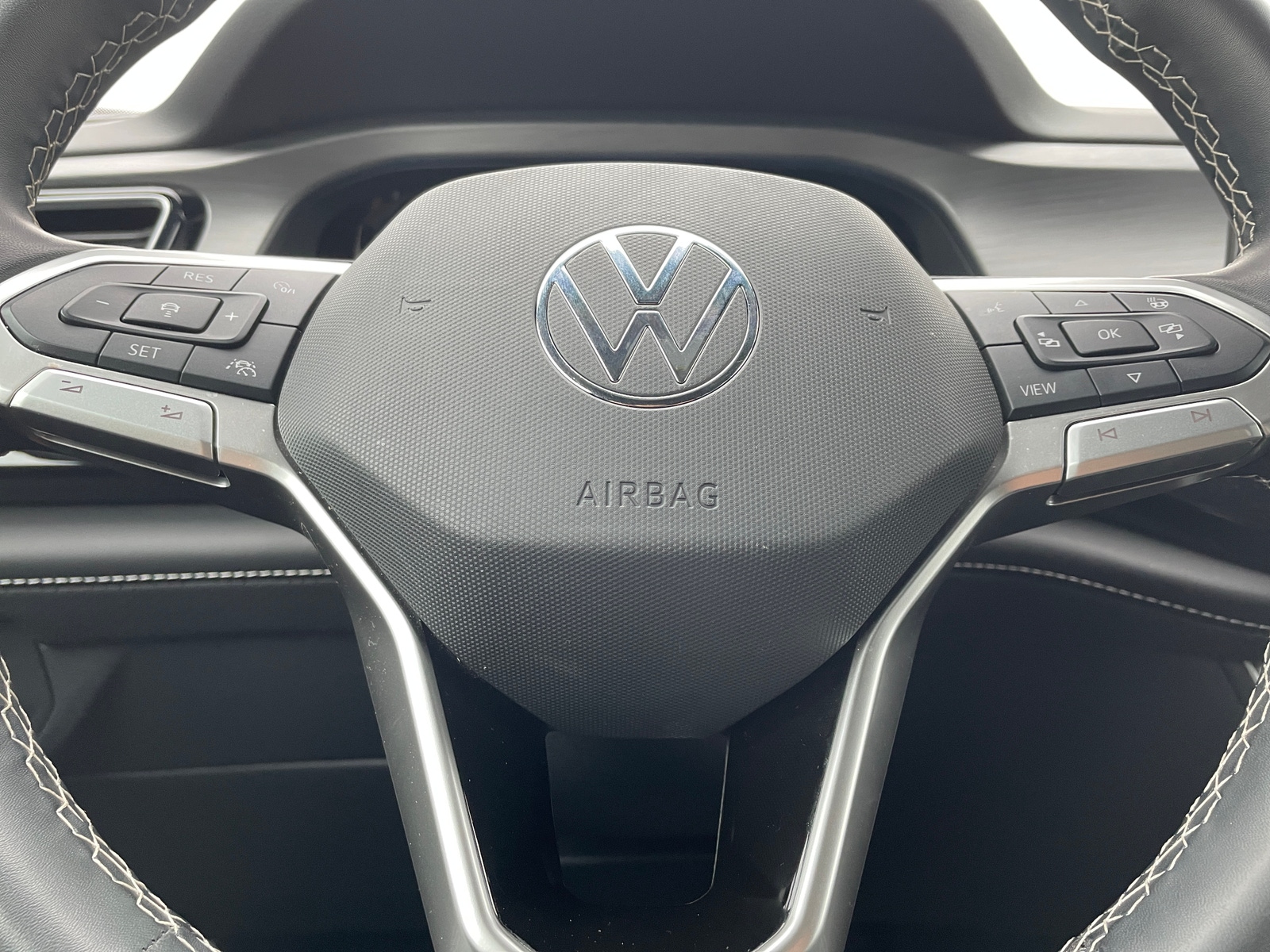 Thumbnail: 2025 Volkswagen Atlas - 4