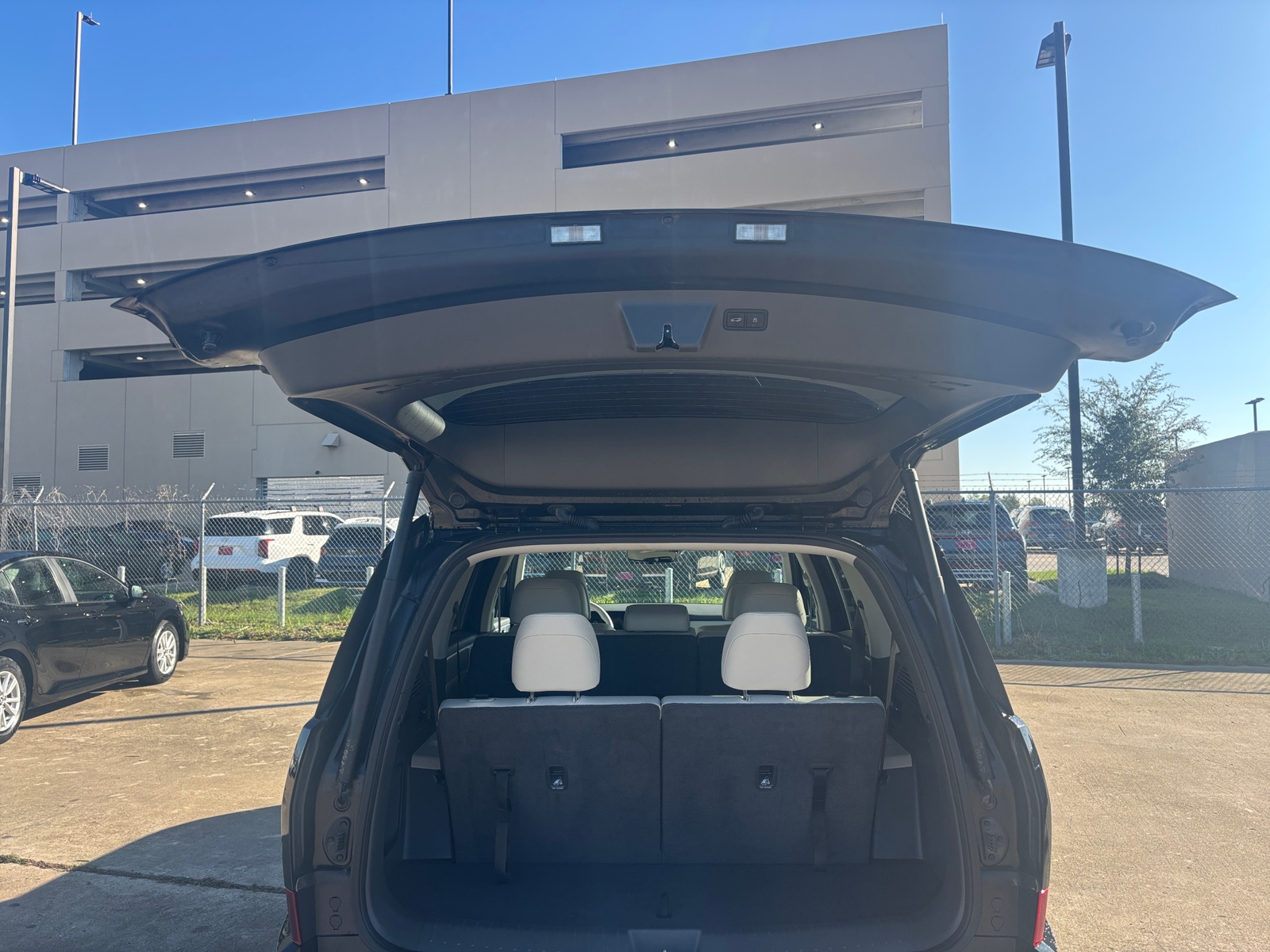 Thumbnail: 2025 Hyundai Santa Fe - 6