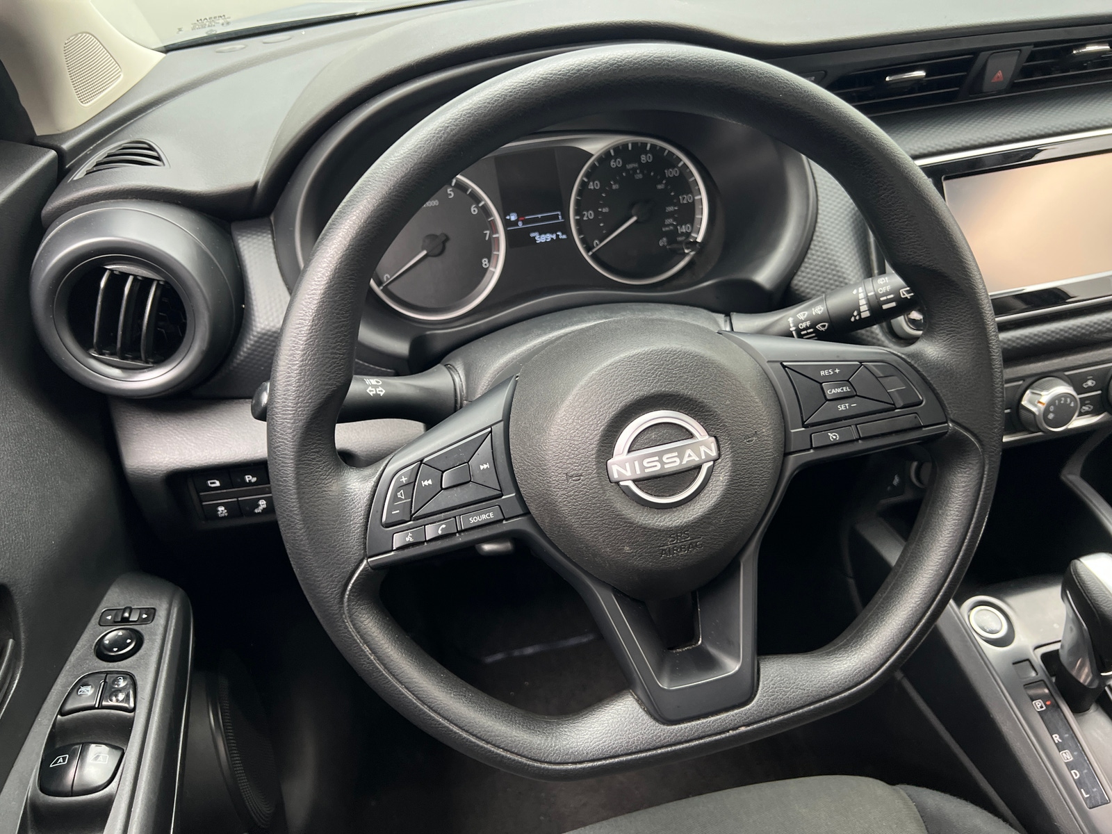 Thumbnail: 2024 Nissan Kicks - 5