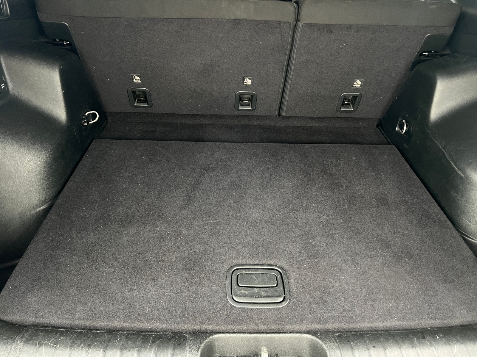 Thumbnail: 2019 Jeep Cherokee - 7