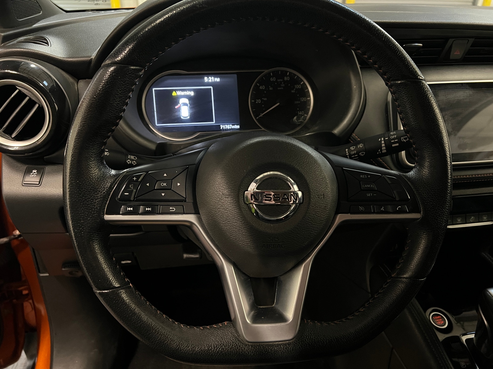 Thumbnail: 2019 Nissan Kicks - 4