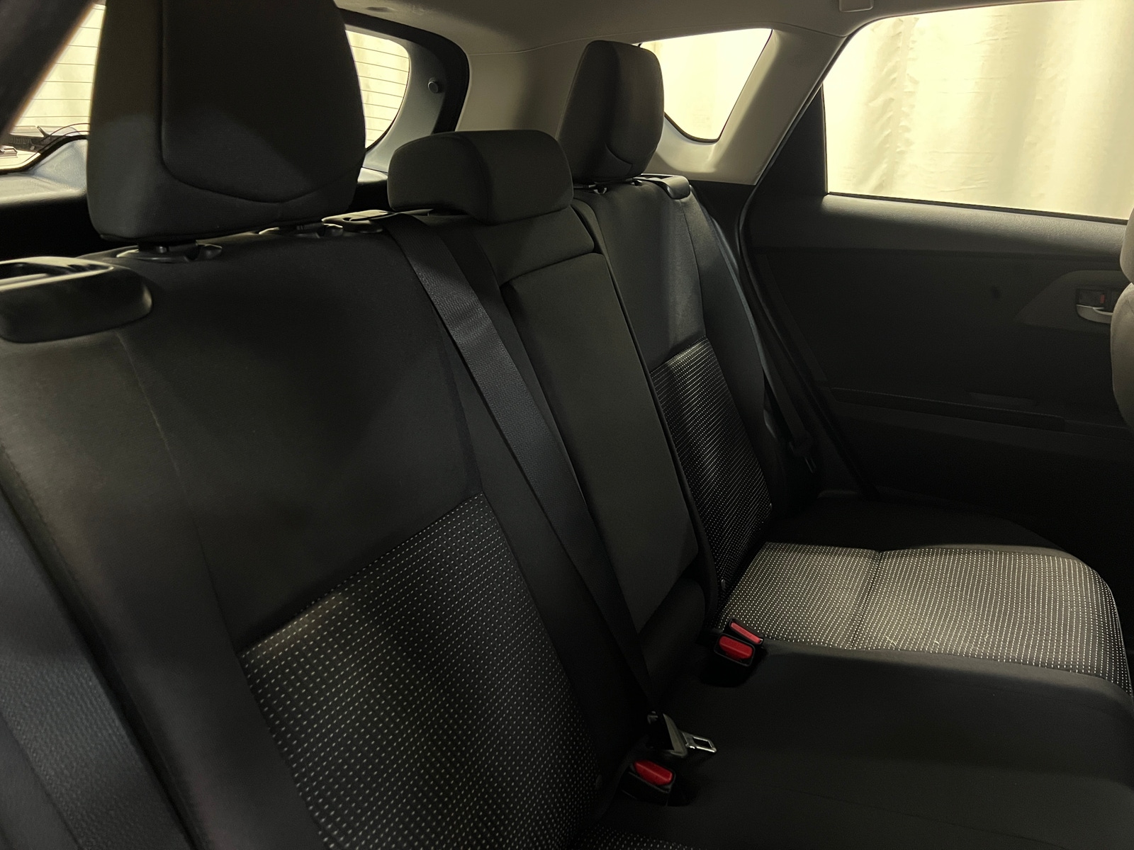 Thumbnail: 2017 Toyota Corolla iM - 6