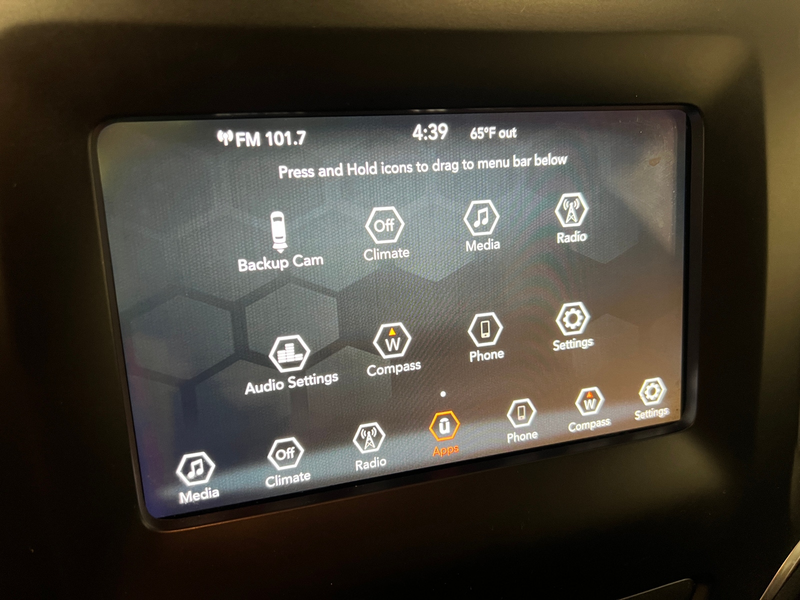 Thumbnail: 2020 Jeep Cherokee - 3