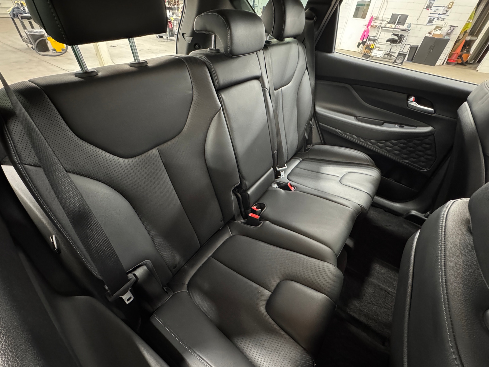 Thumbnail: 2023 Hyundai Santa Fe - 5