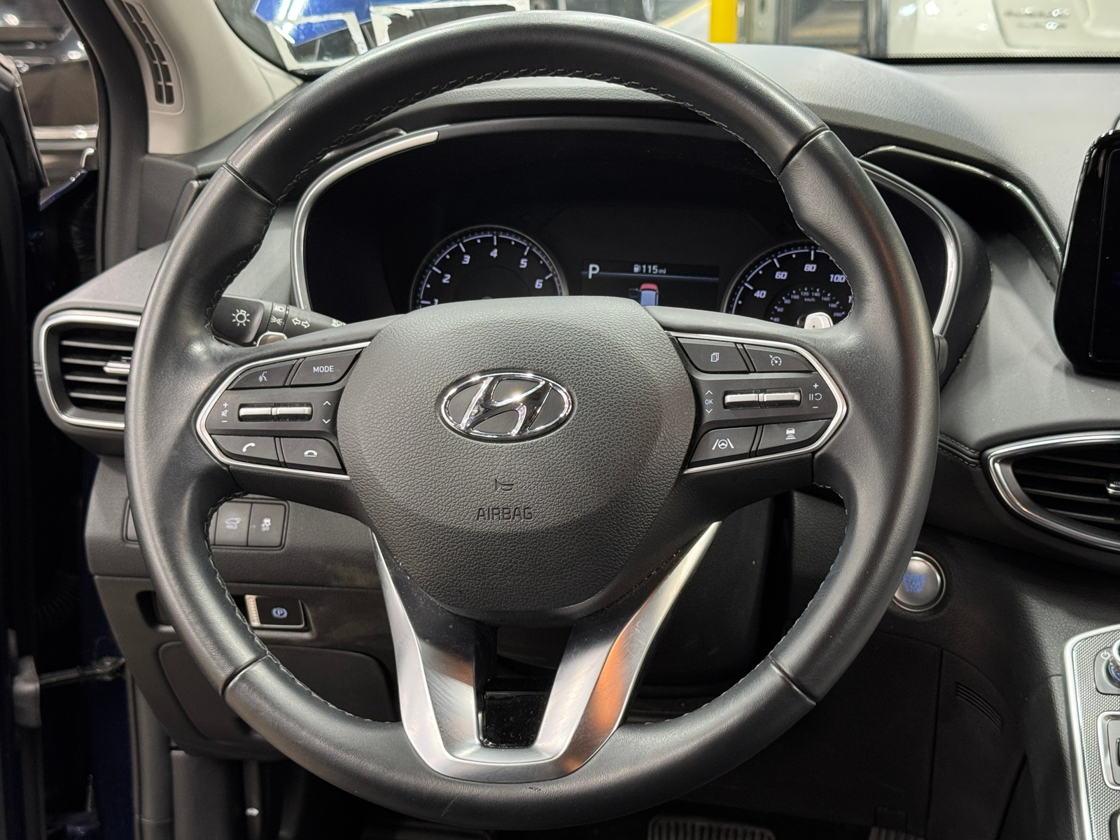 Thumbnail: 2023 Hyundai Santa Fe - 4