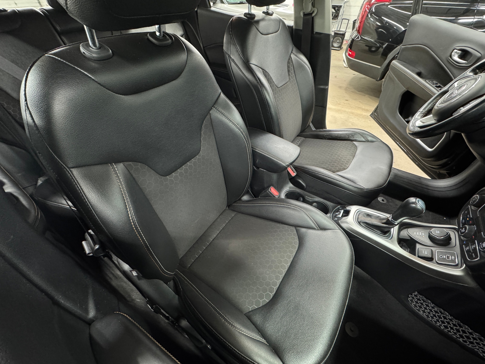 Thumbnail: 2021 Jeep Compass - 2