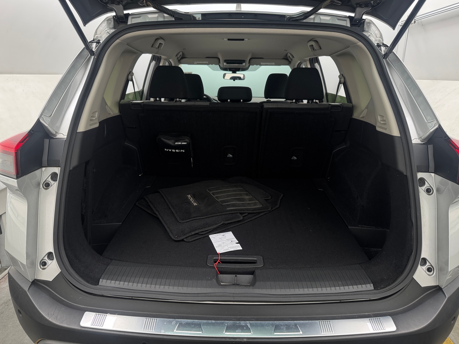 Thumbnail: 2023 Nissan Rogue - 7