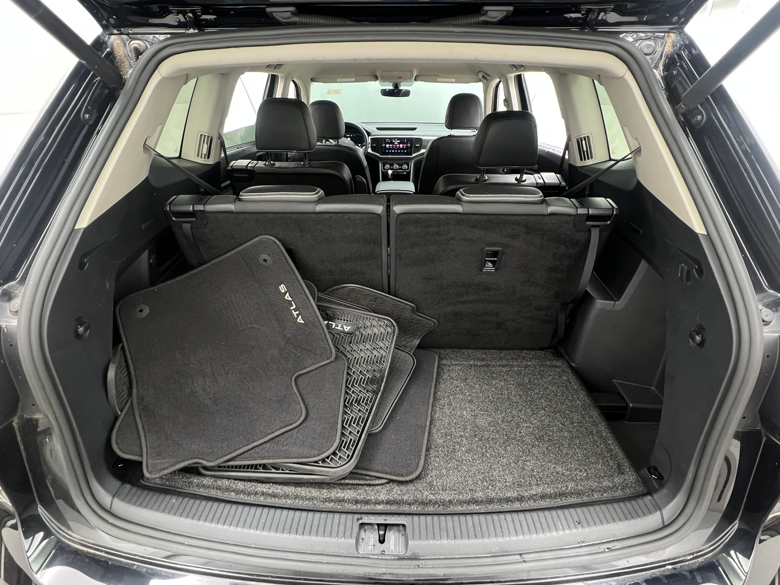 Thumbnail: 2022 Volkswagen Atlas - 6